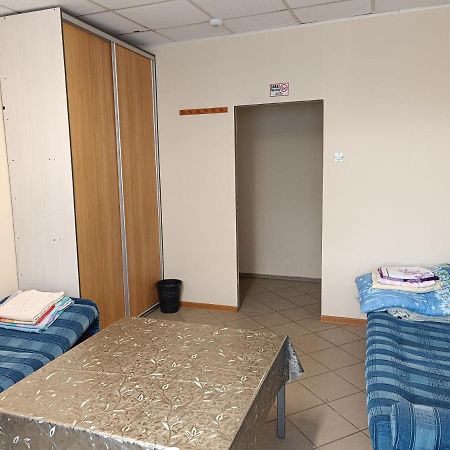Hostel Welinek Gratis Parking Steszew Экстерьер фото