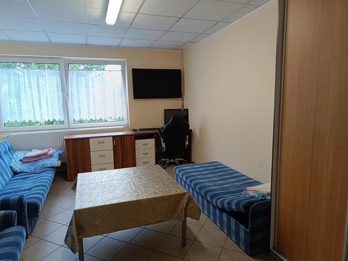 Hostel Welinek Gratis Parking Steszew Экстерьер фото