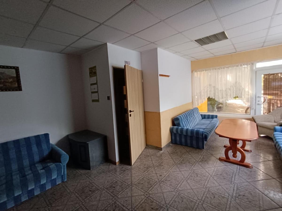 Hostel Welinek Gratis Parking Steszew Экстерьер фото